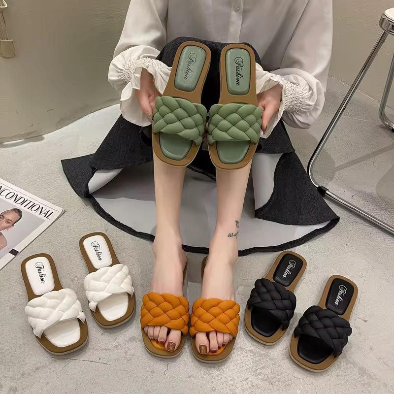 Wholesale Women’s Summer Slippers – Beach Flip Flops & Crystal Sandals (Random Delivery)
