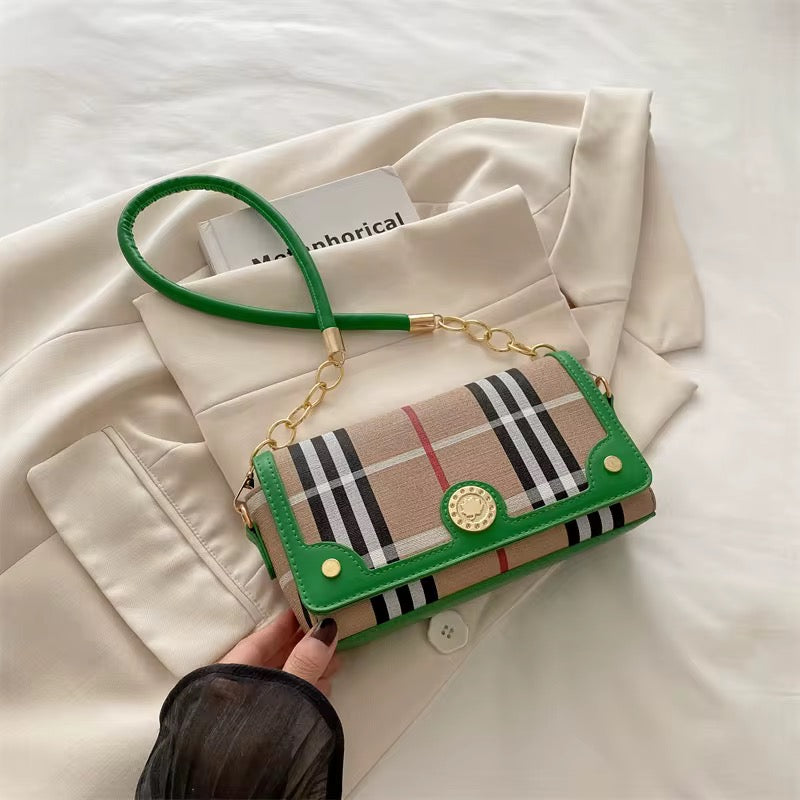 Wholesale Women’s Handbags – Designer-Inspired Inclined Shoulder Bags (Mixed Random Delivery)