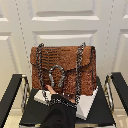 Wholesale Women’s Handbags – Designer-Inspired Inclined Shoulder Bags (Mixed Random Delivery)
